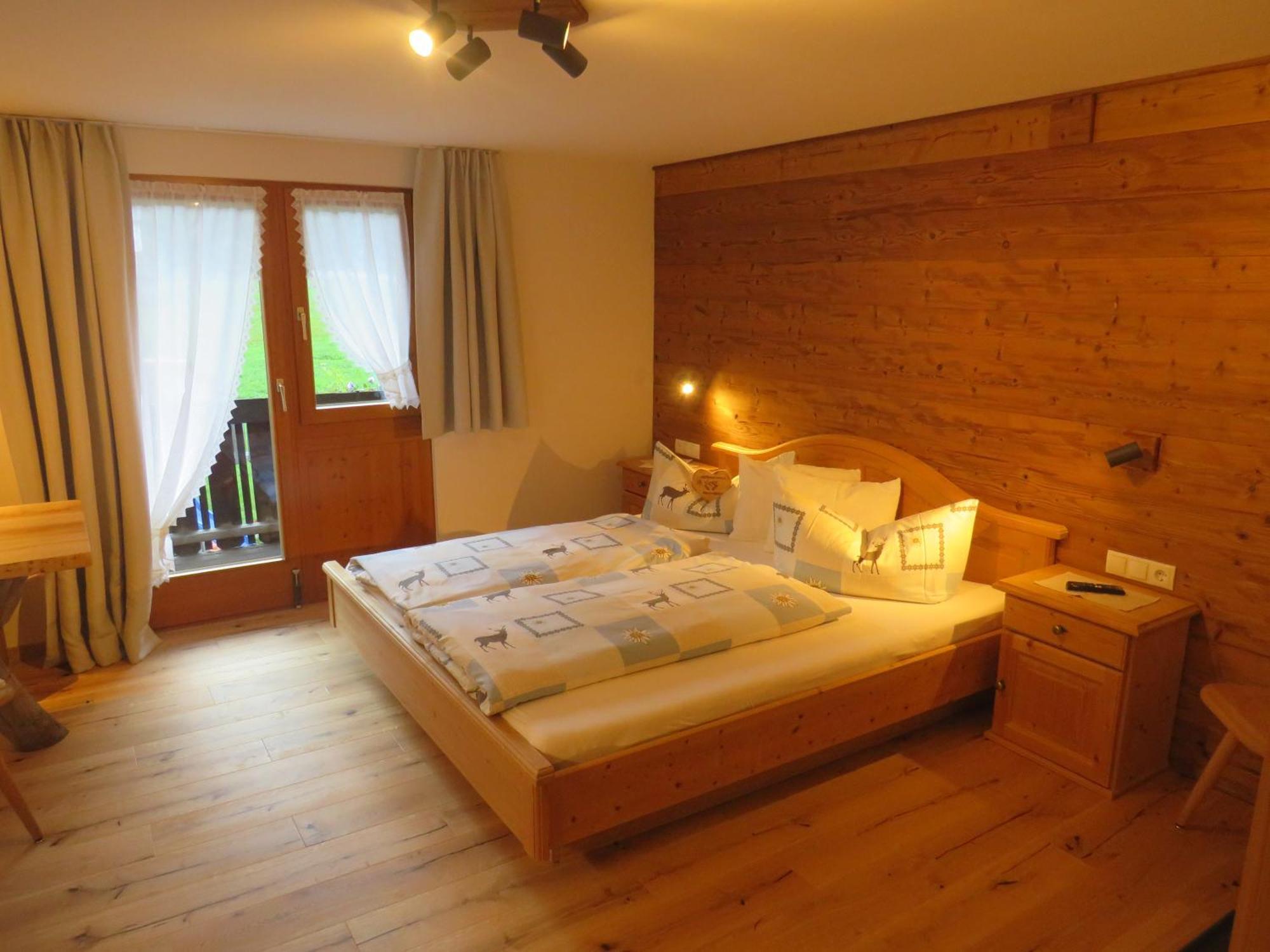 Haus Hubertus - Gaestehaus Sahler Partenen Kültér fotó